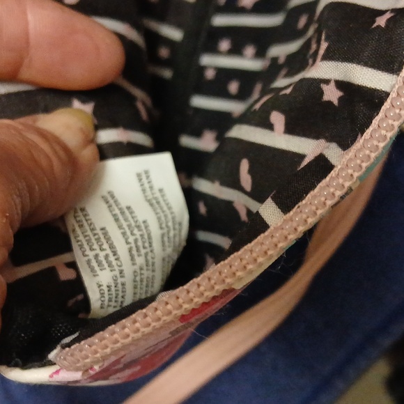 BETSEY JOHNSON WRISTLET/SHOULDER BAG/CROSSBODY WITH RED APPLE CHARM - Picture 8 of 14